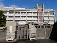 今治北高校正門からの風景